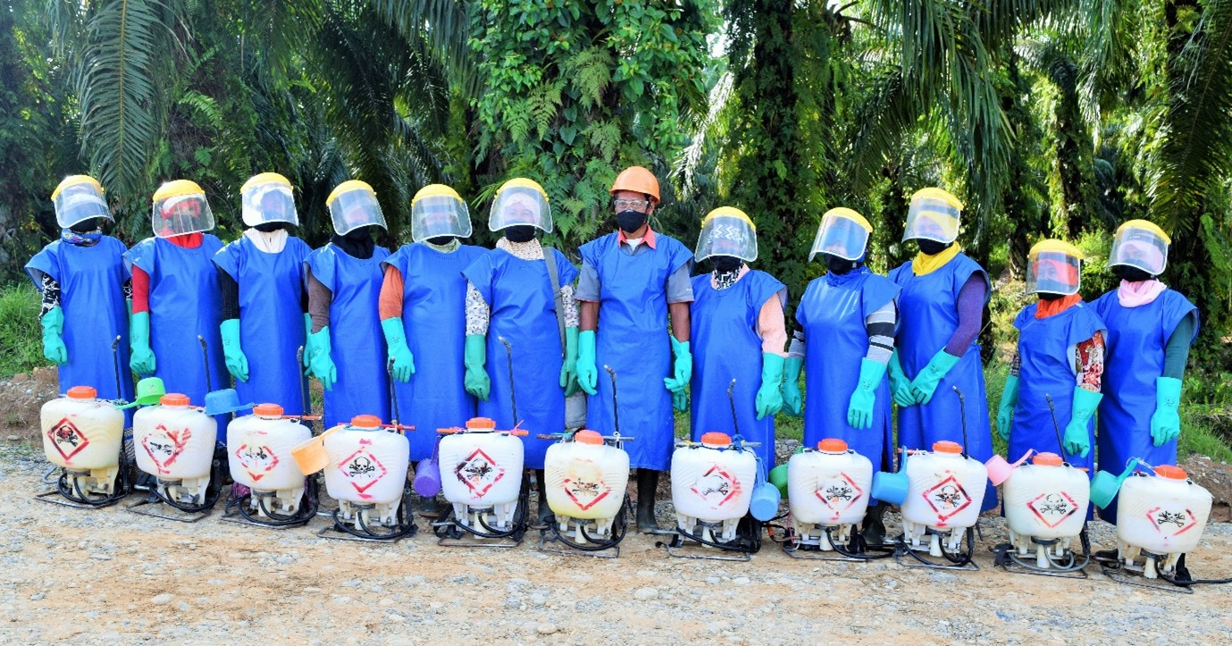 Sprayers Getting Ready for Work